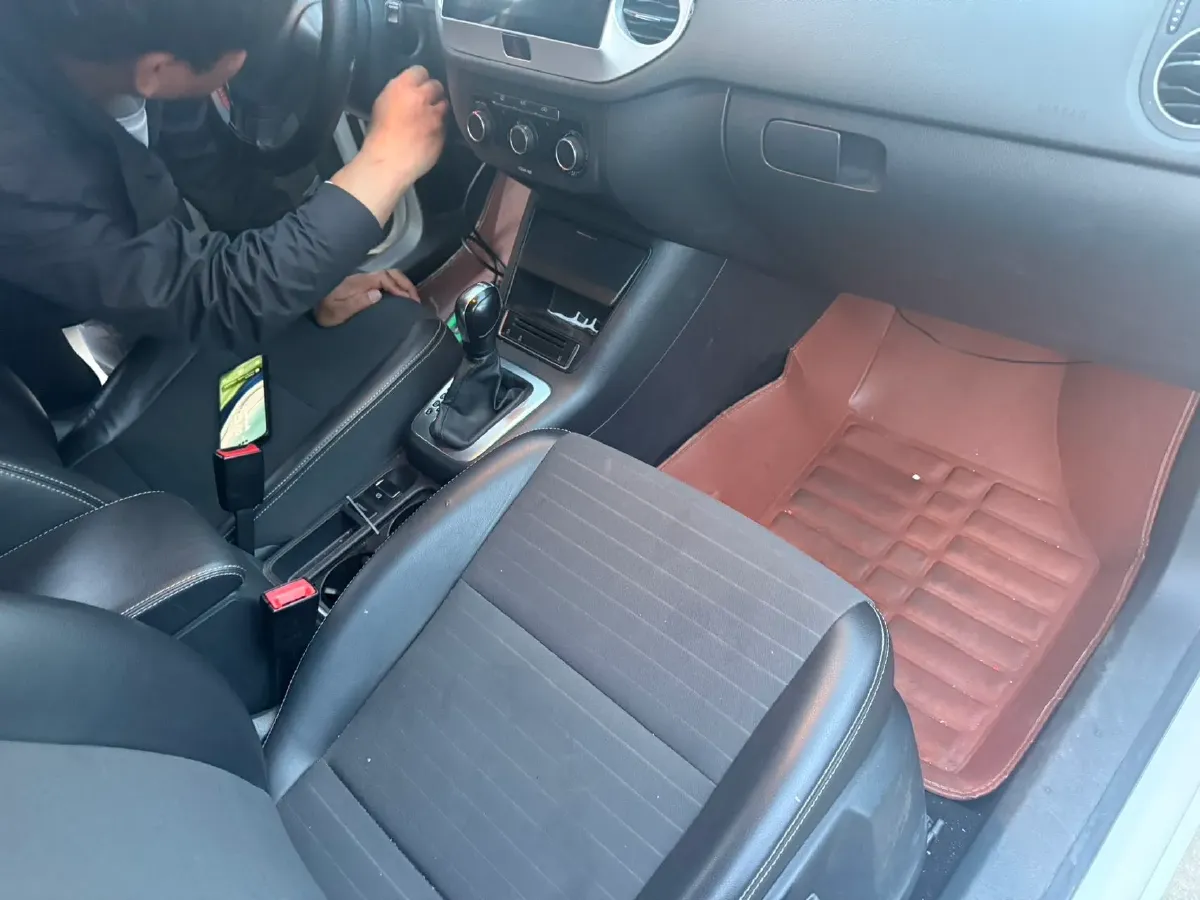 2016 Volkswagen Touran 1.4T 150HP L4 7DCT,autocango,china used car exporter,china ev exporter,chinese used car exporter,chinese used ev exporter