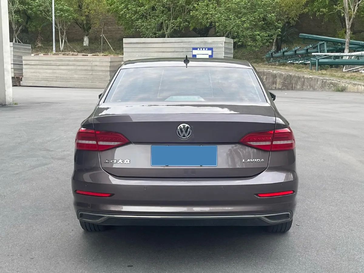 2018 Volkswagen Lavida 1.2T 116HP L4 7DCT,autocango,china used car exporter,china ev exporter,chinese used car exporter,chinese used ev exporter