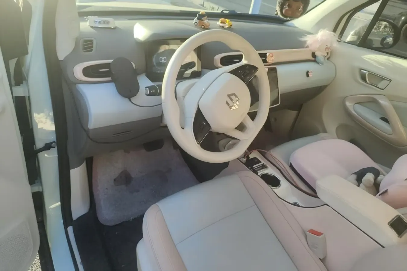 2024 Leapmotor T03 BEV 31.9KWH,autocango,china used car exporter,china ev exporter,chinese used car exporter,chinese used ev exporter