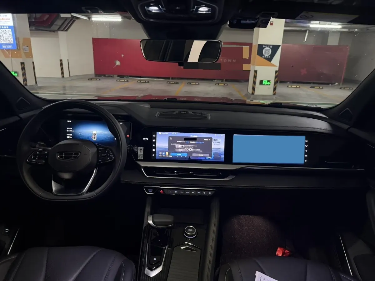 2025 Geely Monjaro 2.0T 238HP L4 8AT,autocango,china used car exporter,china ev exporter,chinese used car exporter,chinese used ev exporter