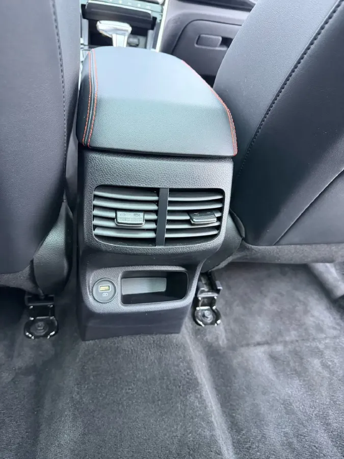 2021 Kia KX3 1.5L 115HP L4 CVT,autocango,china used car exporter,china ev exporter,chinese used car exporter,chinese used ev exporter