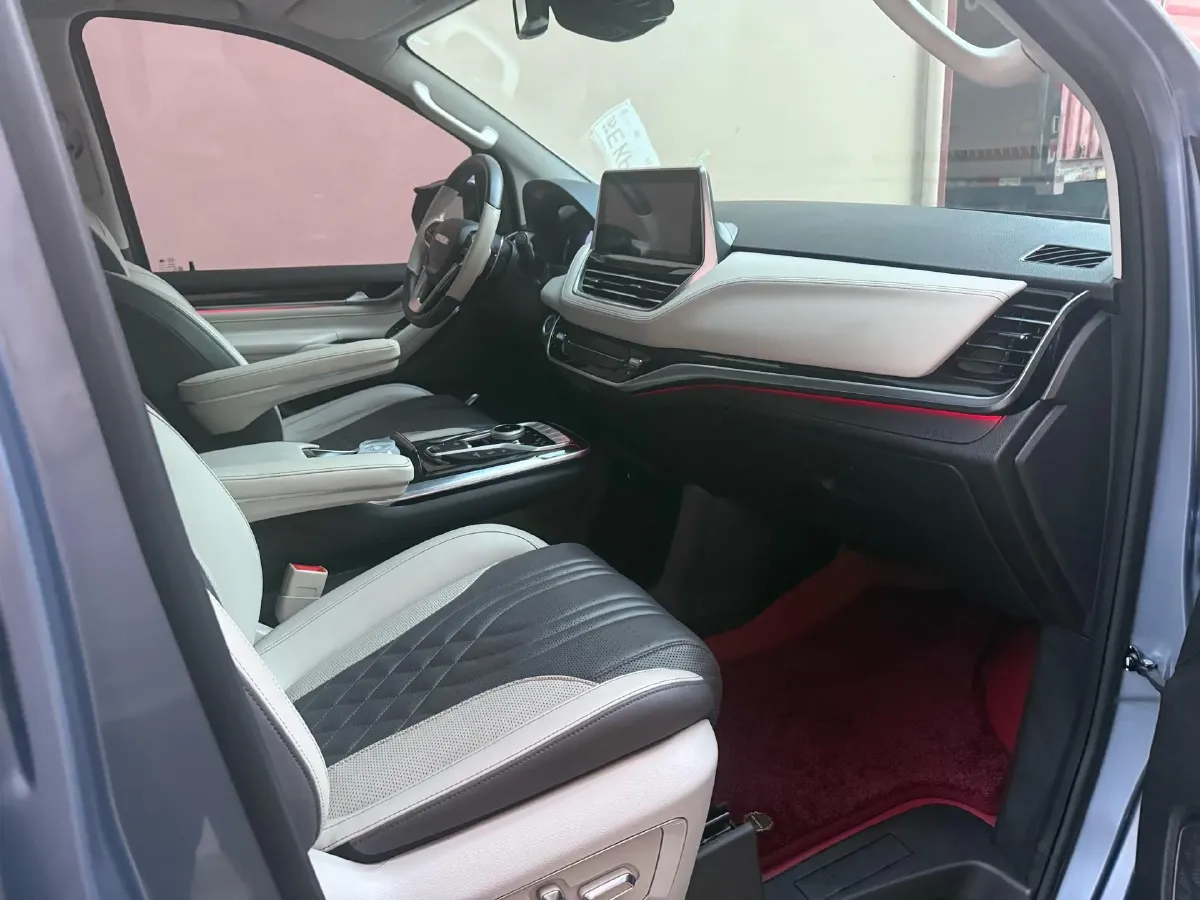 2019 MAXUS G20 2.0T 218HP L4 8AT,autocango,china used car exporter,china ev exporter,chinese used car exporter,chinese used ev exporter