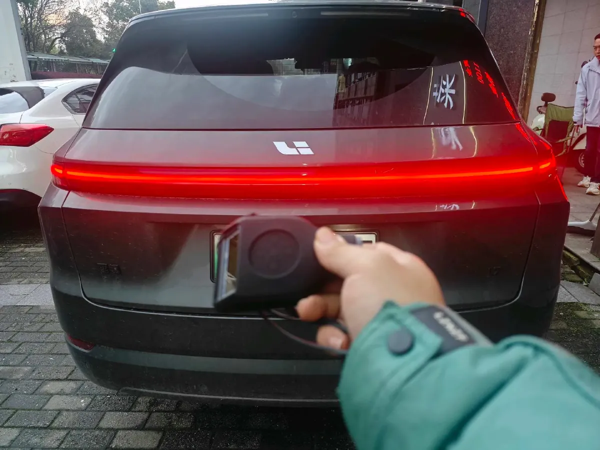 2024 Li L7 Range Extended 154HP REEV 42.8KWH,autocango,china used car exporter,china ev exporter,chinese used car exporter,chinese used ev exporter