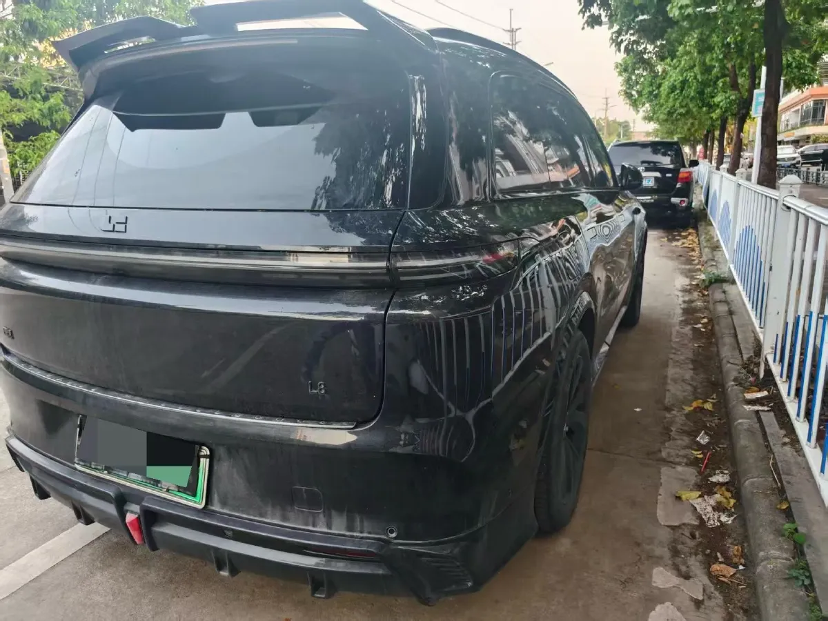 2023 Li L8 Range Extended 154HP REEV 40.9KWH,autocango,china used car exporter,china ev exporter,chinese used car exporter,chinese used ev exporter