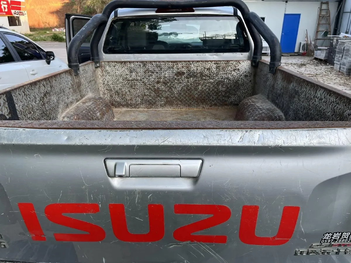 2023 JMC YuHu 7 2.0T 141HP L4 8AT,autocango,china used car exporter,china ev exporter,chinese used car exporter,chinese used ev exporter