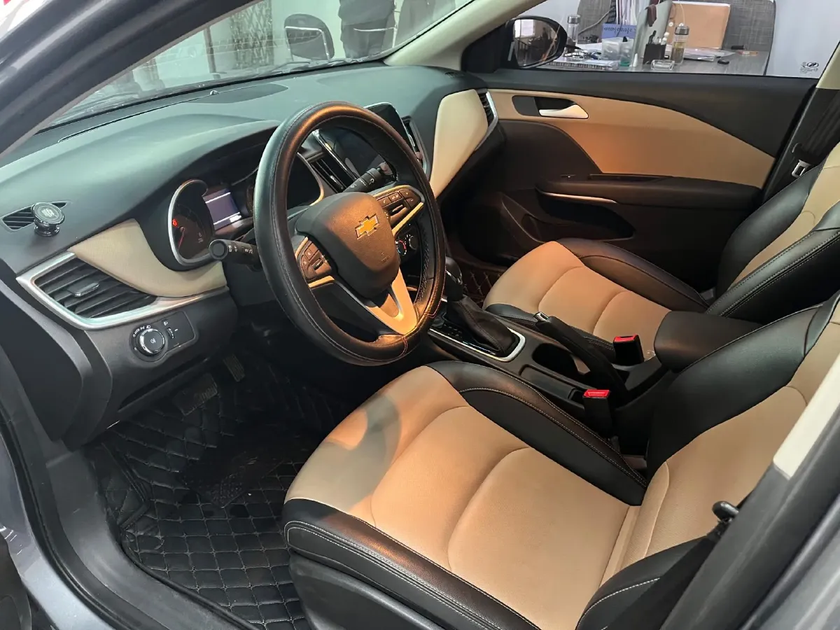 2022 Chevrolet Monza 1.5L 113HP L4 6AT,autocango,china used car exporter,china ev exporter,chinese used car exporter,chinese used ev exporter