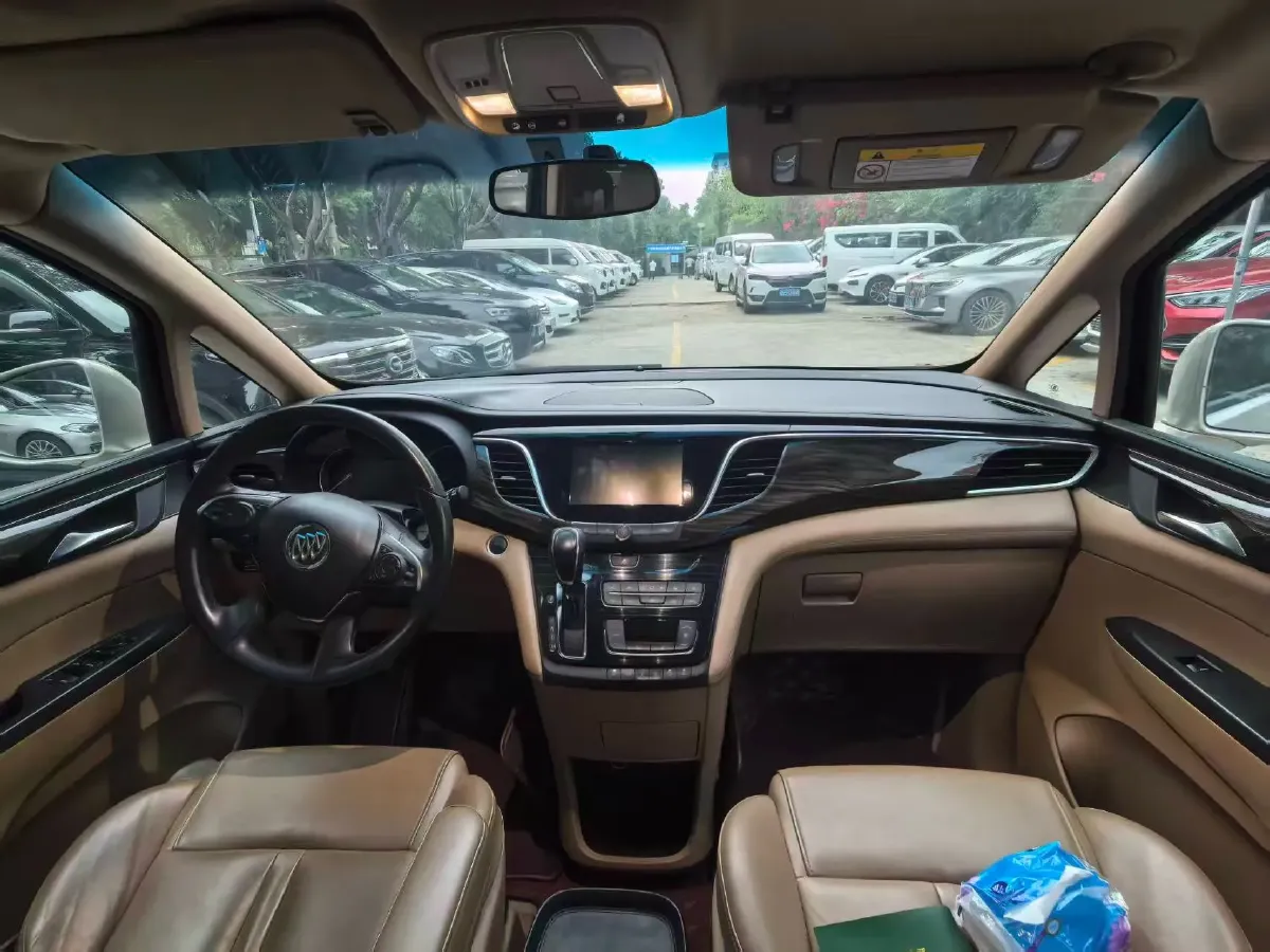 2018 Buick GL8 2.0T 260HP L4 6AT,autocango,china used car exporter,china ev exporter,chinese used car exporter,chinese used ev exporter