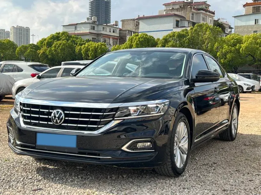 2019 Volvo V40 1.5T 152HP L4 6AT,autocango,china used car exporter,china ev exporter,chinese used car exporter,chinese used ev exporter