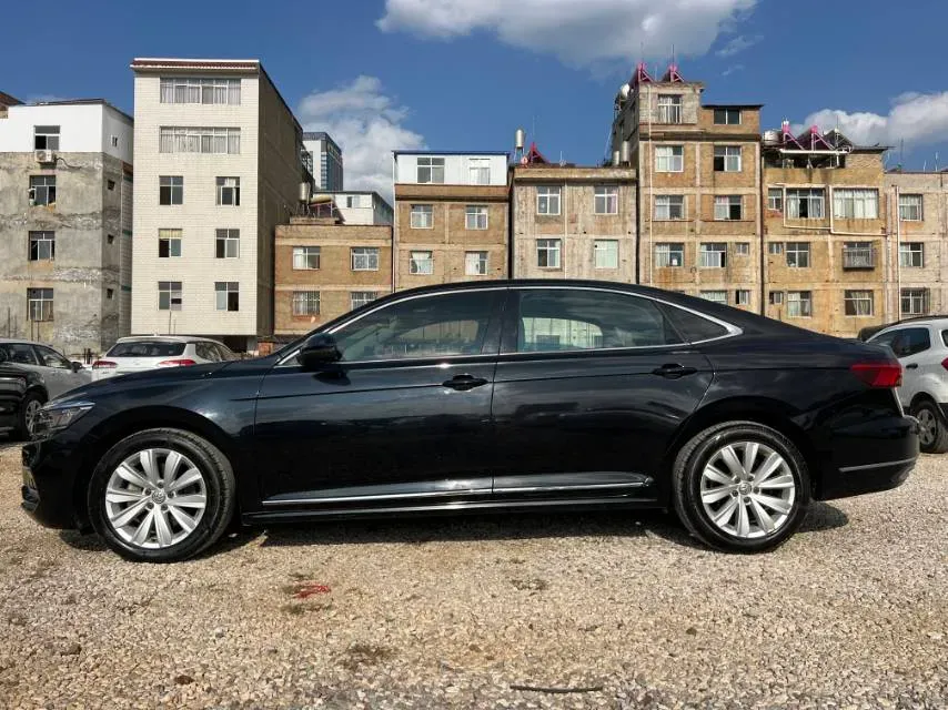 2019 Volvo V40 1.5T 152HP L4 6AT,autocango,china used car exporter,china ev exporter,chinese used car exporter,chinese used ev exporter