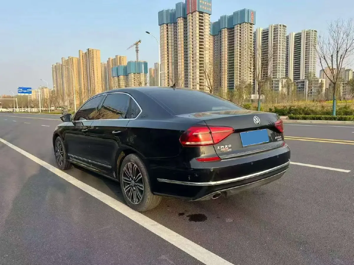 2017 Volkswagen Passat 1.8T 180HP L4 7DCT,autocango,china used car exporter,china ev exporter,chinese used car exporter,chinese used ev exporter