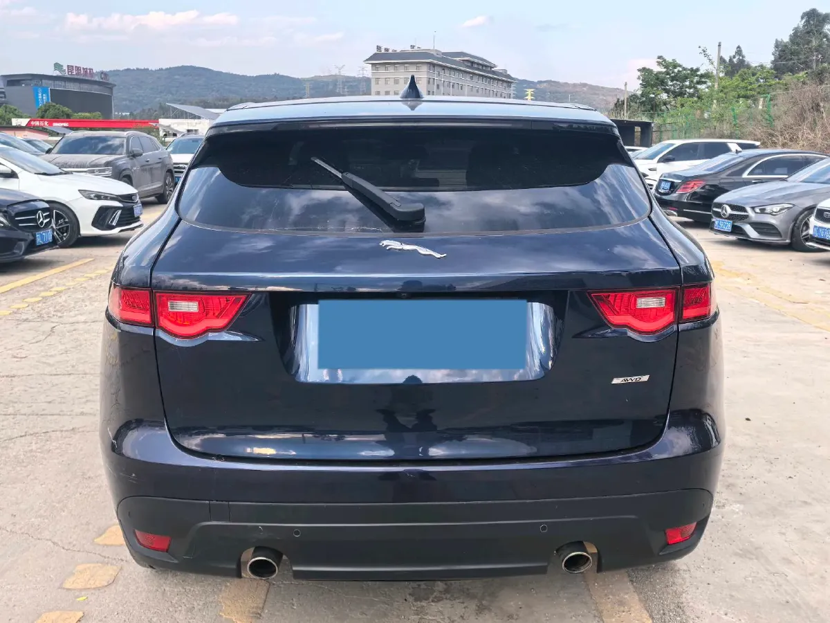 2018 Jaguar F-PACE 2.0T 250HP L4 8AT,autocango,china used car exporter,china ev exporter,chinese used car exporter,chinese used ev exporter