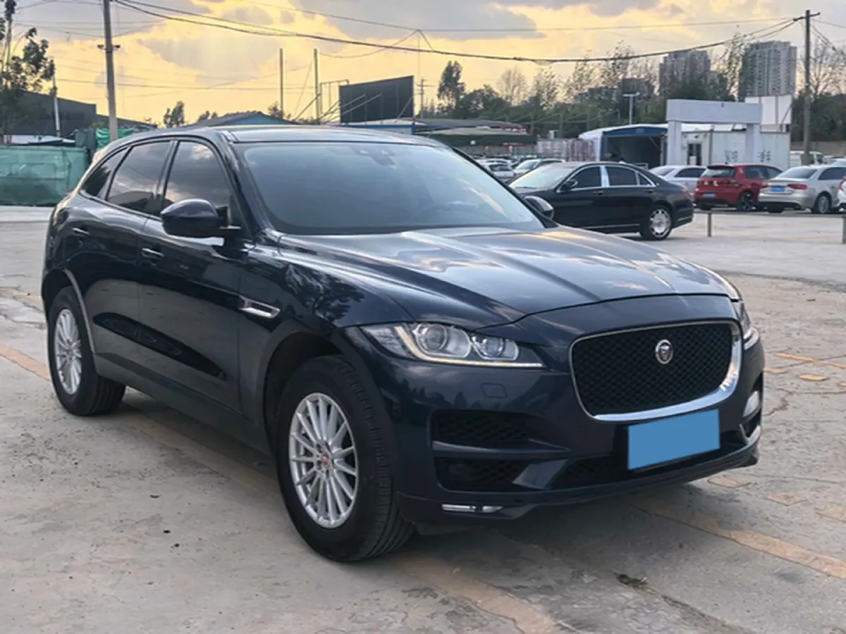 2018 Jaguar F-PACE 2.0T 250HP L4 8AT,autocango,china used car exporter,china ev exporter,chinese used car exporter,chinese used ev exporter