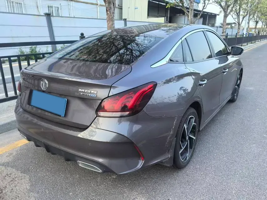 2021 MG 5 1.5T 173HP L4 7DCT,autocango,china used car exporter,china ev exporter,chinese used car exporter,chinese used ev exporter