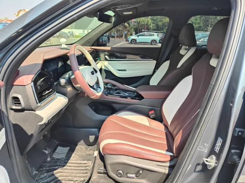 2021 Geely Monjaro 2.0T 218HP L4 7DCT,autocango,china used car exporter,china ev exporter,chinese used car exporter,chinese used ev exporter