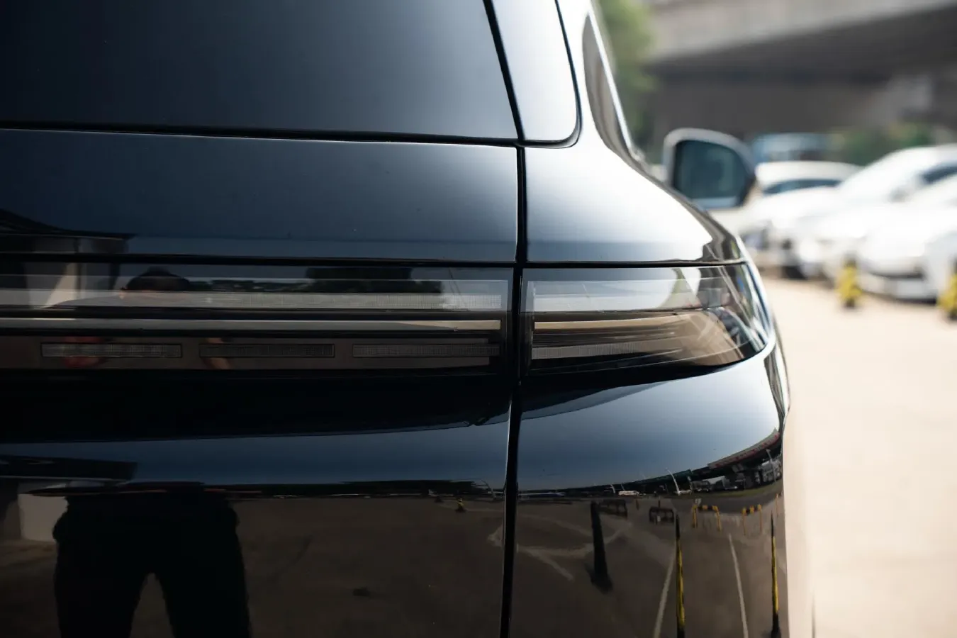 2023 Li L8 Range Extended 154HP REEV 40.9KWH,autocango,china used car exporter,china ev exporter,chinese used car exporter,chinese used ev exporter