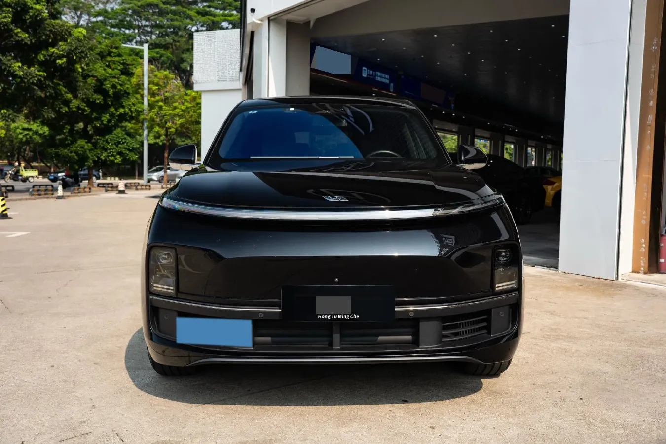 2023 Li L8 Range Extended 154HP REEV 40.9KWH,autocango,china used car exporter,china ev exporter,chinese used car exporter,chinese used ev exporter
