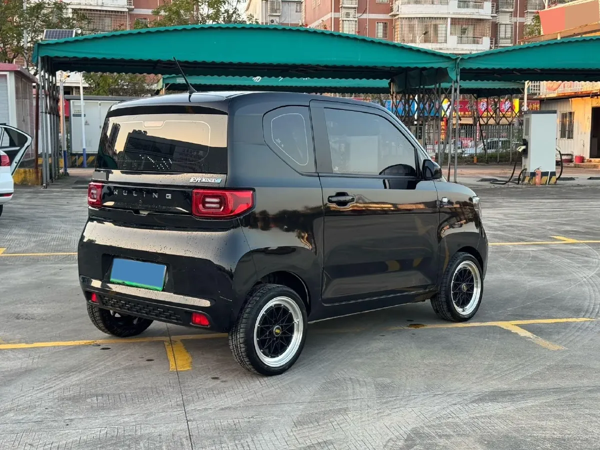 2022 WuLing HongGuang MINI EV BEV 13.9KWH,autocango,china used car exporter,china ev exporter,chinese used car exporter,chinese used ev exporter
