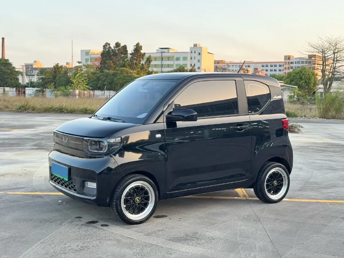 2022 WuLing HongGuang MINI EV BEV 13.9KWH,autocango,china used car exporter,china ev exporter,chinese used car exporter,chinese used ev exporter