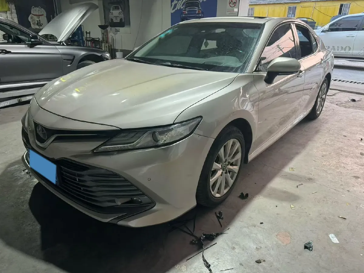 2019 Toyota Camry 2.0L 178HP L4 CVT,autocango,china used car exporter,china ev exporter,chinese used car exporter,chinese used ev exporter