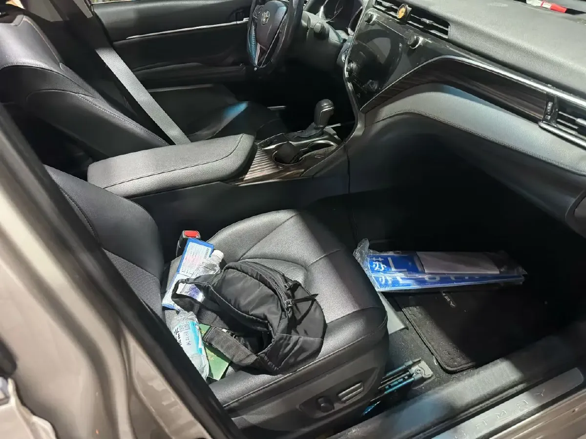 2019 Toyota Camry 2.0L 178HP L4 CVT,autocango,china used car exporter,china ev exporter,chinese used car exporter,chinese used ev exporter