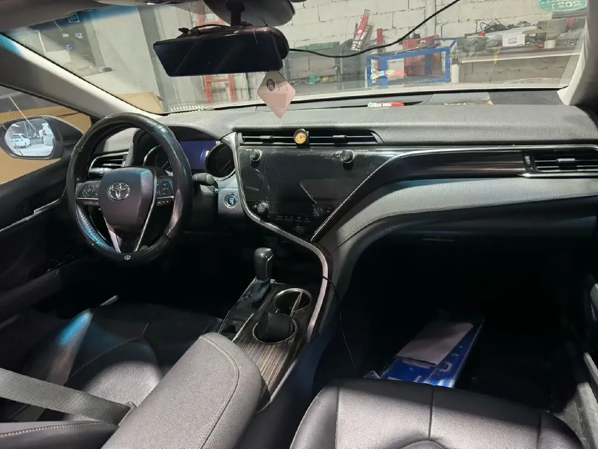 2019 Toyota Camry 2.0L 178HP L4 CVT,autocango,china used car exporter,china ev exporter,chinese used car exporter,chinese used ev exporter