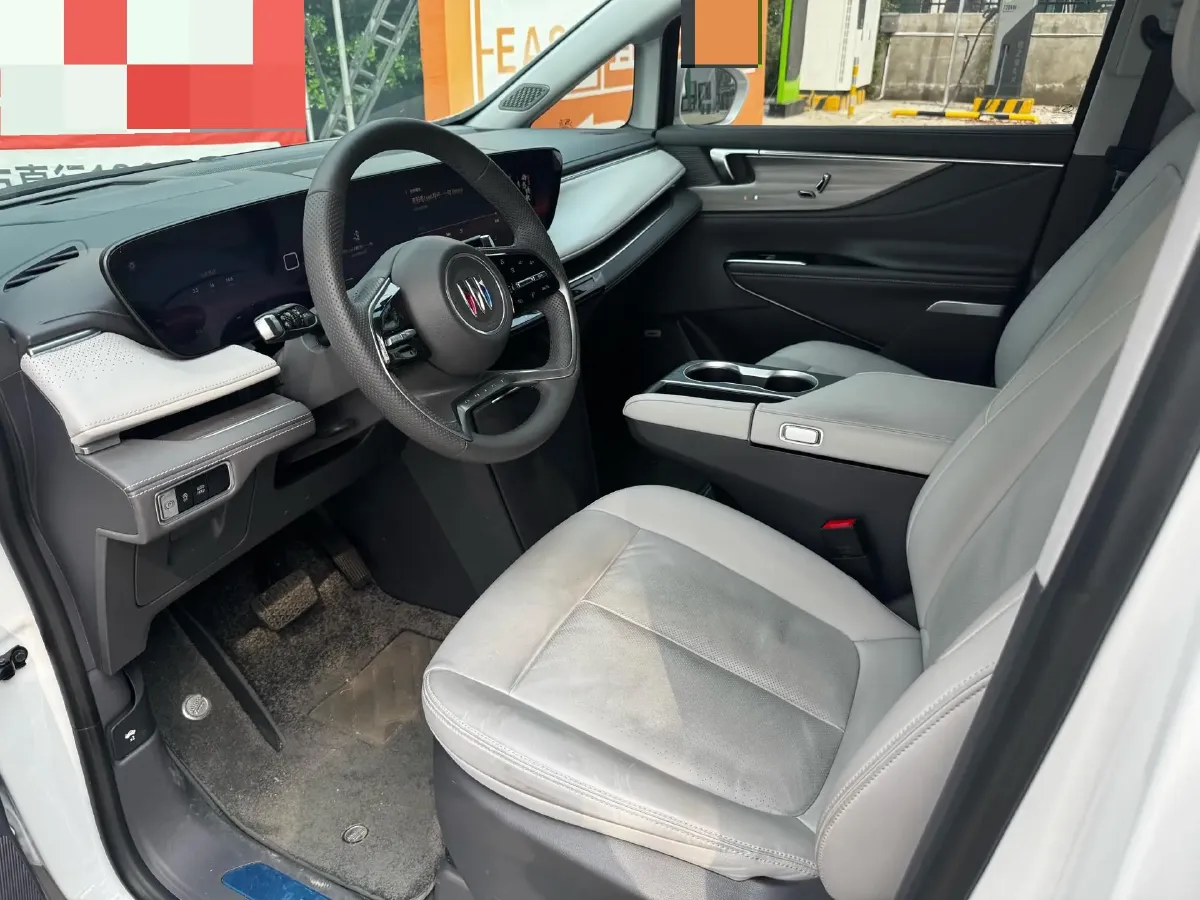 2025 Buick GL8 2.0T 237HP L4 9AT,autocango,china used car exporter,china ev exporter,chinese used car exporter,chinese used ev exporter