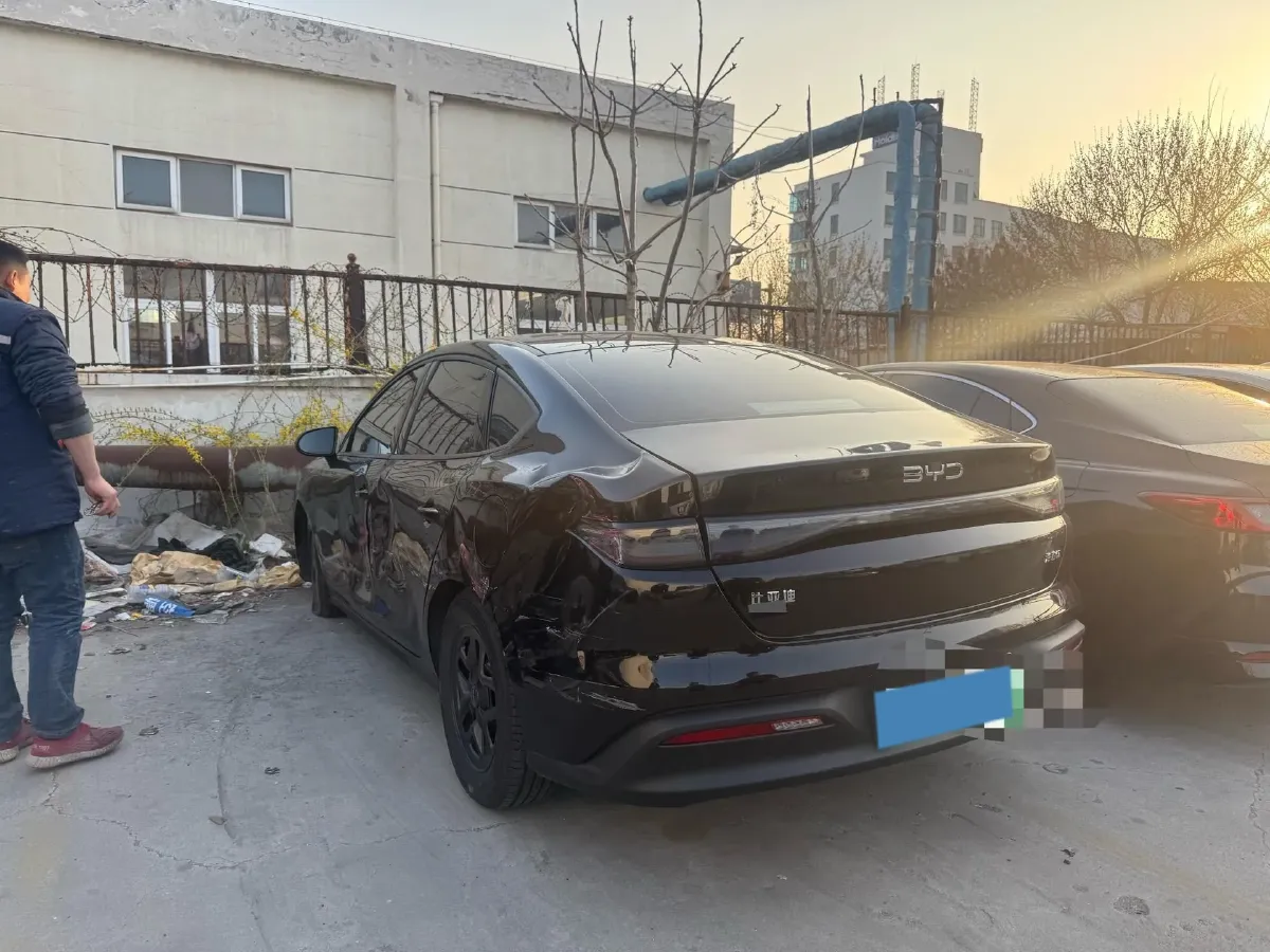 2025 BYD Seal05 DM-i 1.5L 101HP L4 E-CVT PHEV 7.68KWH,autocango,china used car exporter,china ev exporter,chinese used car exporter,chinese used ev exporter