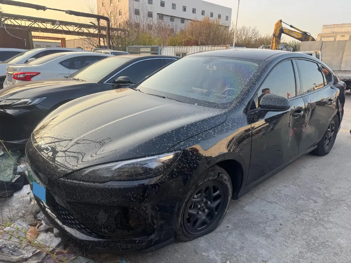 2025 BYD Seal05 DM-i 1.5L 101HP L4 E-CVT PHEV 7.68KWH,autocango,china used car exporter,china ev exporter,chinese used car exporter,chinese used ev exporter