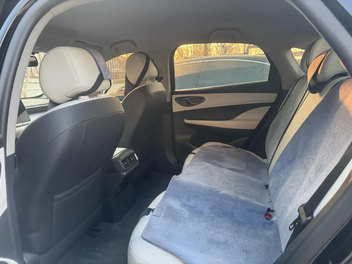 2025 BYD Seal05 DM-i 1.5L 101HP L4 E-CVT PHEV 7.68KWH,autocango,china used car exporter,china ev exporter,chinese used car exporter,chinese used ev exporter