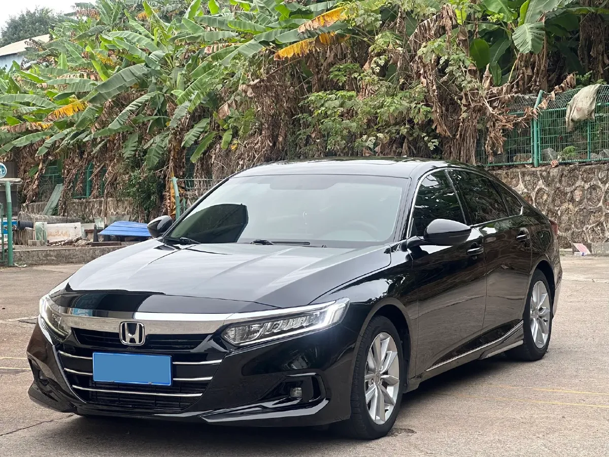 2022 Honda Accord 1.5T 194HP L4 CVT,autocango,china used car exporter,china ev exporter,chinese used car exporter,chinese used ev exporter
