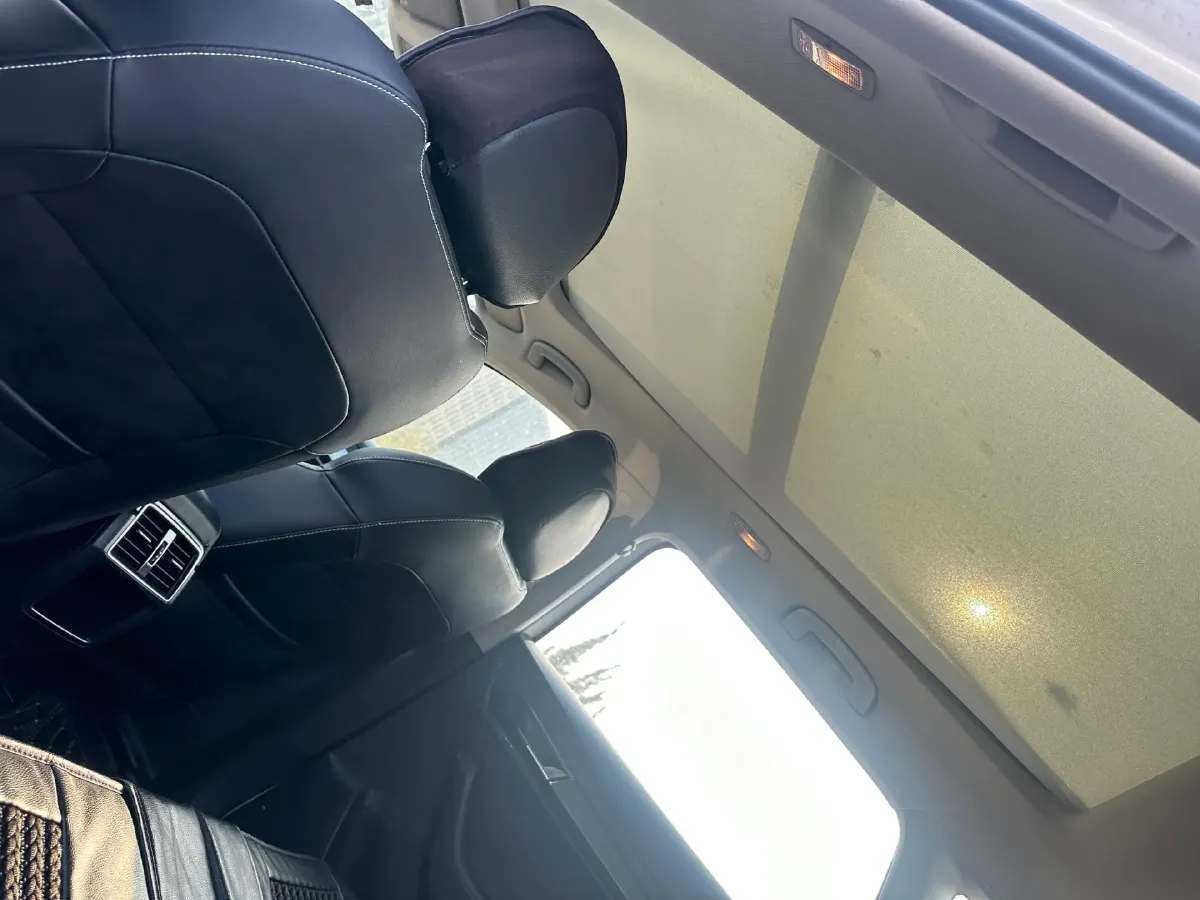 2019 Skoda Octavia 1.4T 150HP L4 7DCT,autocango,china used car exporter,china ev exporter,chinese used car exporter,chinese used ev exporter