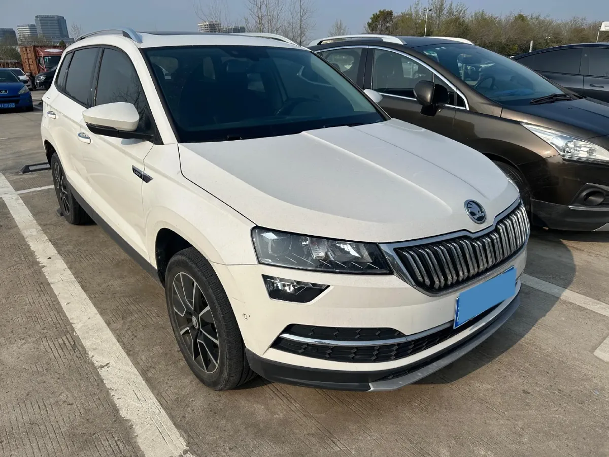2019 Skoda Octavia 1.4T 150HP L4 7DCT,autocango,china used car exporter,china ev exporter,chinese used car exporter,chinese used ev exporter