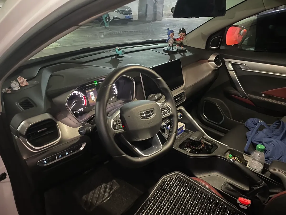 2021 Geely Coolray 1.4T 141HP L4 6DCT,autocango,china used car exporter,china ev exporter,chinese used car exporter,chinese used ev exporter