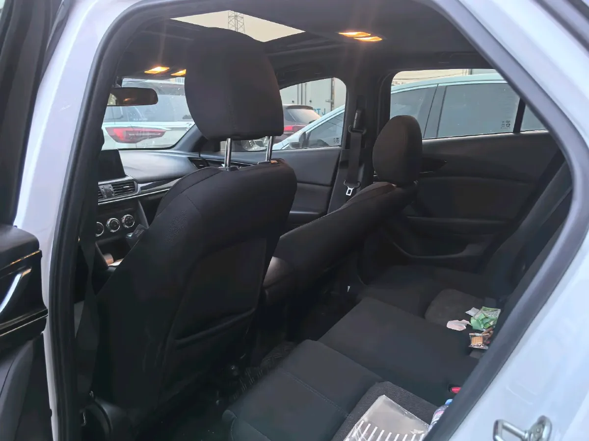 2021 Mazda CX-4 2.0L 158HP L4 6AT,autocango,china used car exporter,china ev exporter,chinese used car exporter,chinese used ev exporter