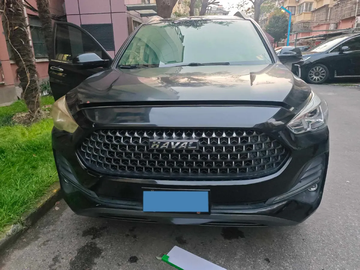 2019 Haval M6 1.5T 150HP L4 7DCT,autocango,china used car exporter,china ev exporter,chinese used car exporter,chinese used ev exporter