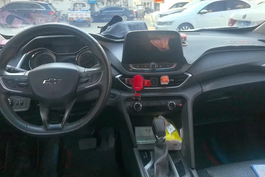 2019 Chevrolet Orlando 1.3T 163HP L3 6AT,autocango,china used car exporter,china ev exporter,chinese used car exporter,chinese used ev exporter