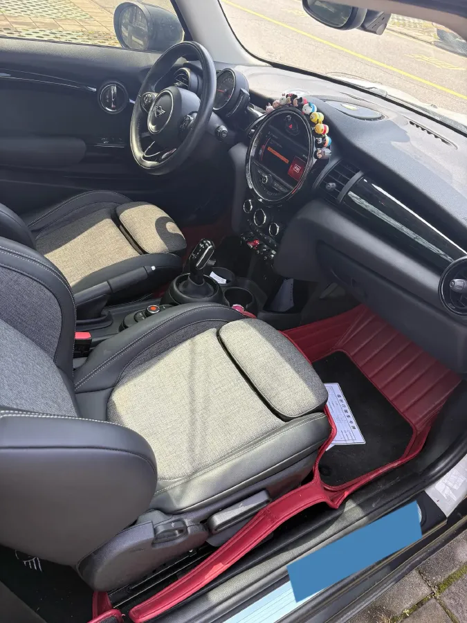 2020 MINI MINI 1.5T 136HP L3 7DCT,autocango,china used car exporter,china ev exporter,chinese used car exporter,chinese used ev exporter