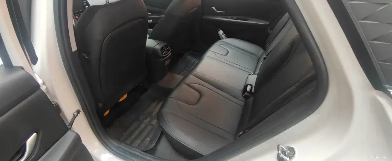 2022 Hyundai Elantra 1.5L 115HP L4 CVT,autocango,china used car exporter,china ev exporter,chinese used car exporter,chinese used ev exporter