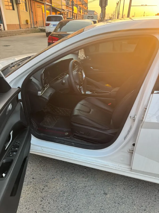 2022 Hyundai Elantra 1.5L 115HP L4 CVT,autocango,china used car exporter,china ev exporter,chinese used car exporter,chinese used ev exporter