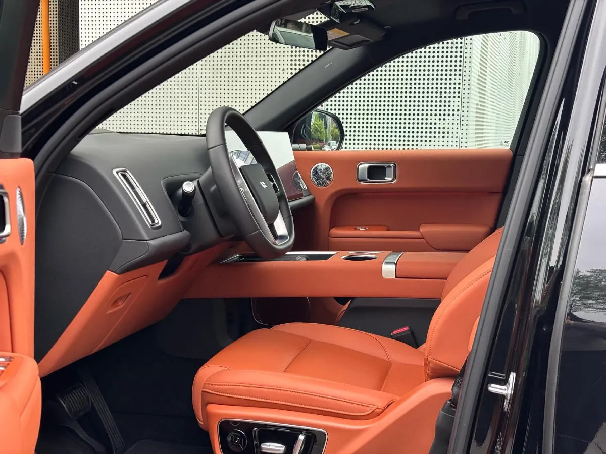 2025 Li L7 Range Extended 154HP REEV,autocango,china used car exporter,china ev exporter,chinese used car exporter,chinese used ev exporter