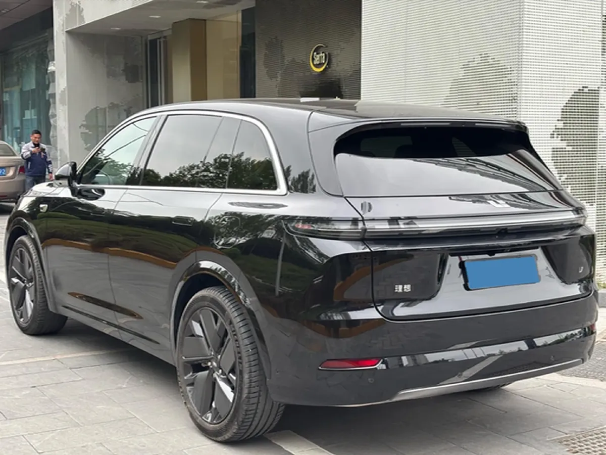 2025 Li L7 Range Extended 154HP REEV,autocango,china used car exporter,china ev exporter,chinese used car exporter,chinese used ev exporter