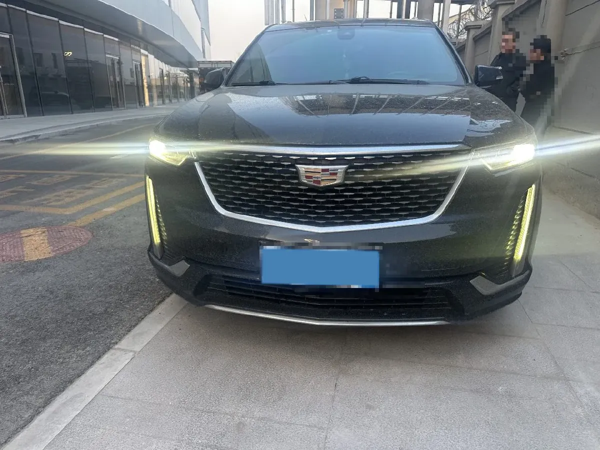 2020 Cadillac XT6 2.0T 241HP L4 9AT,autocango,china used car exporter,china ev exporter,chinese used car exporter,chinese used ev exporter