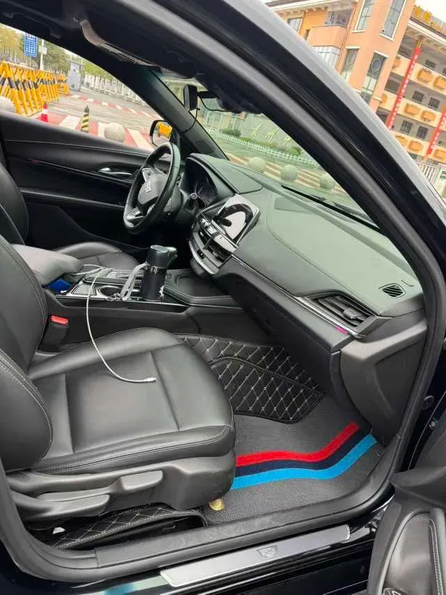 2022 Cadillac CT4 2.0T 237HP L4 8AT,autocango,china used car exporter,china ev exporter,chinese used car exporter,chinese used ev exporter