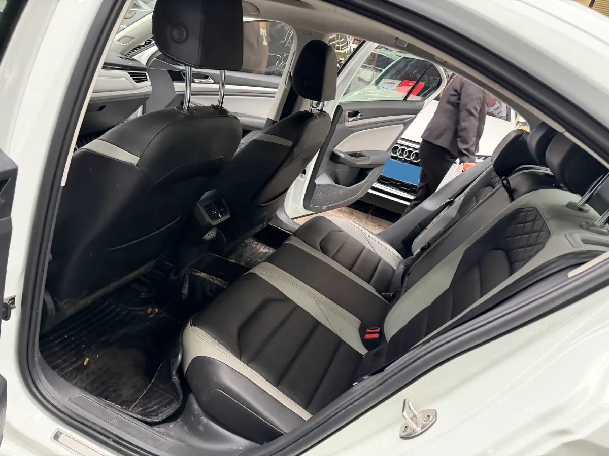 2023 Volkswagen Bora 1.5T 160HP L4 7DCT,autocango,china used car exporter,china ev exporter,chinese used car exporter,chinese used ev exporter