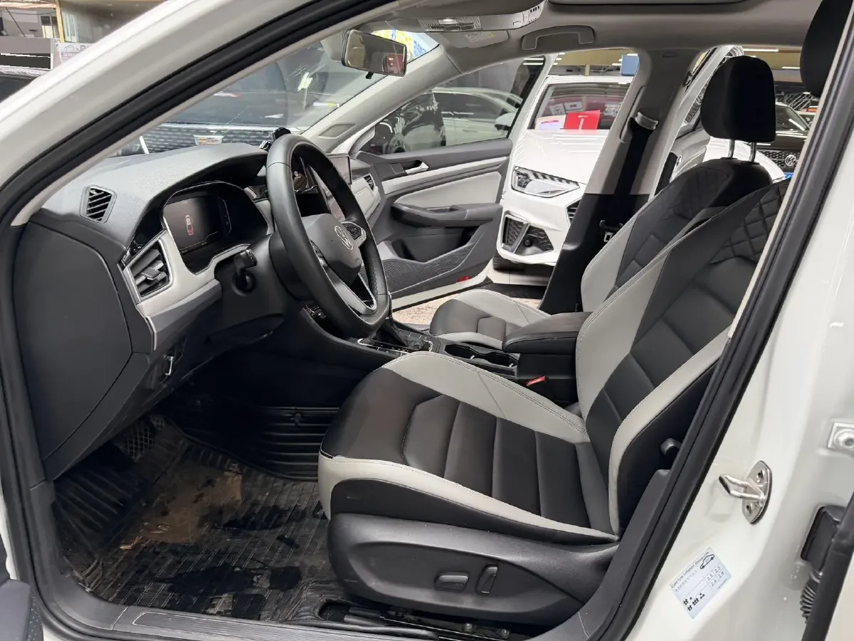 2023 Volkswagen Bora 1.5T 160HP L4 7DCT,autocango,china used car exporter,china ev exporter,chinese used car exporter,chinese used ev exporter