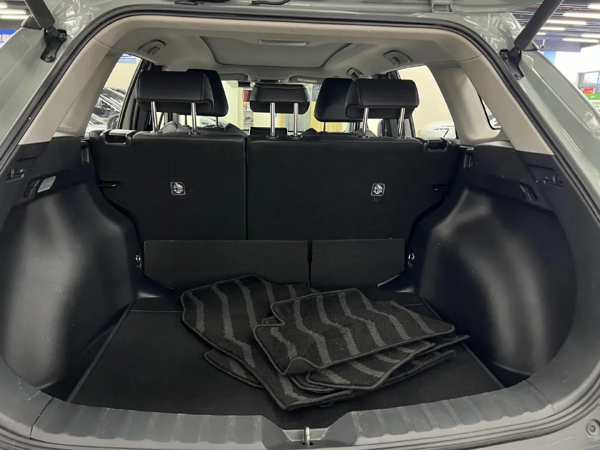 2022 Toyota Corolla Cross 2.0L 171HP L4 CVT,autocango,china used car exporter,china ev exporter,chinese used car exporter,chinese used ev exporter