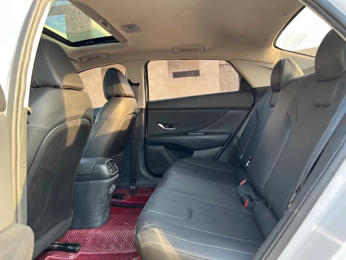 2022 Hyundai Elantra 1.5L 115HP L4 CVT,autocango,china used car exporter,china ev exporter,chinese used car exporter,chinese used ev exporter