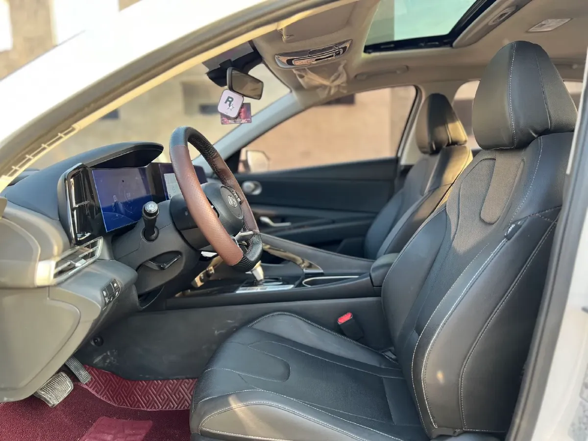 2022 Hyundai Elantra 1.5L 115HP L4 CVT,autocango,china used car exporter,china ev exporter,chinese used car exporter,chinese used ev exporter