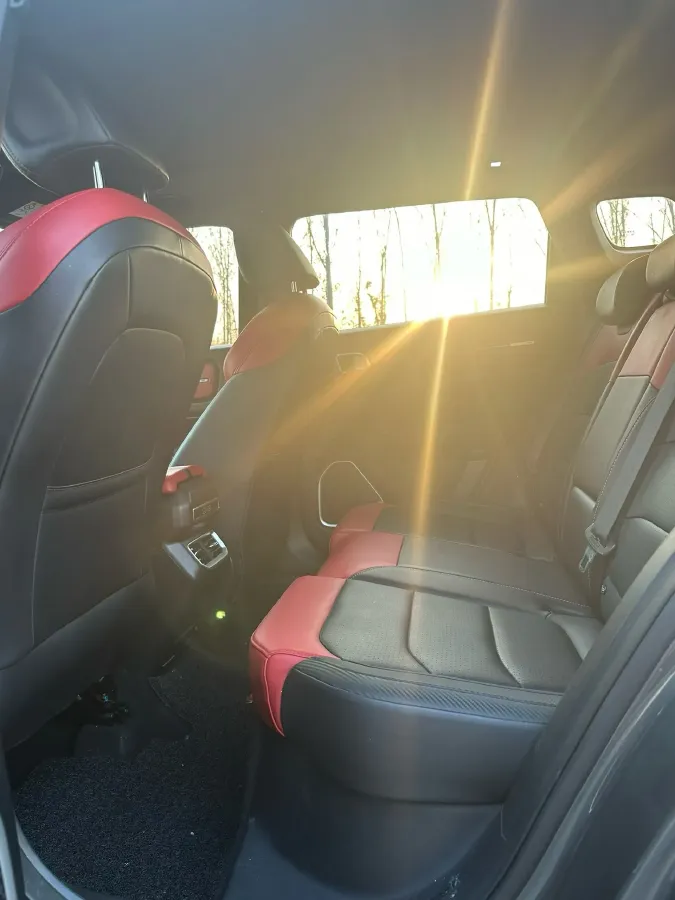 2020 Geely ICON 1.5T 177HP L3 7DCT,autocango,china used car exporter,china ev exporter,chinese used car exporter,chinese used ev exporter