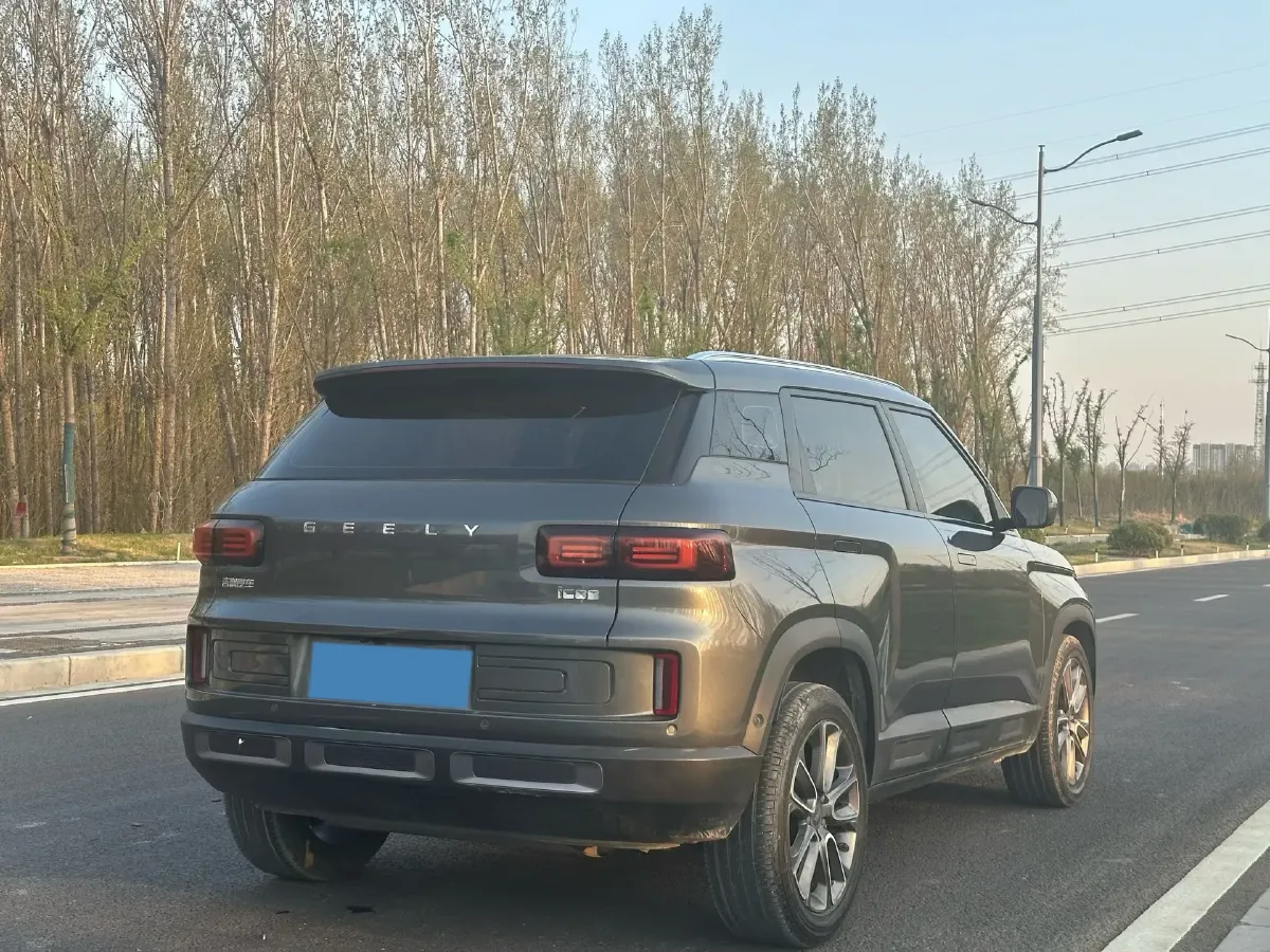 2020 Geely ICON 1.5T 177HP L3 7DCT,autocango,china used car exporter,china ev exporter,chinese used car exporter,chinese used ev exporter